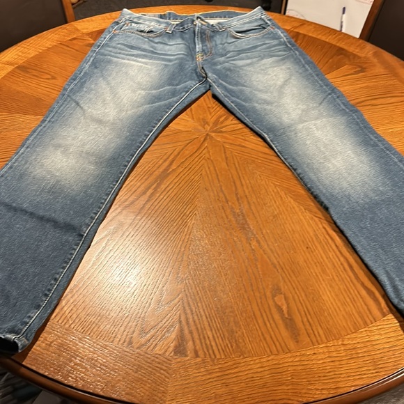 Lucky brand size 33 slim bootleg men’s jean. Gently used, excellent condition - Picture 10 of 10